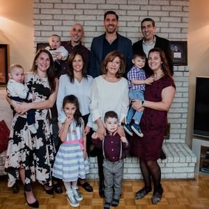 Meet your Posher, Fadia